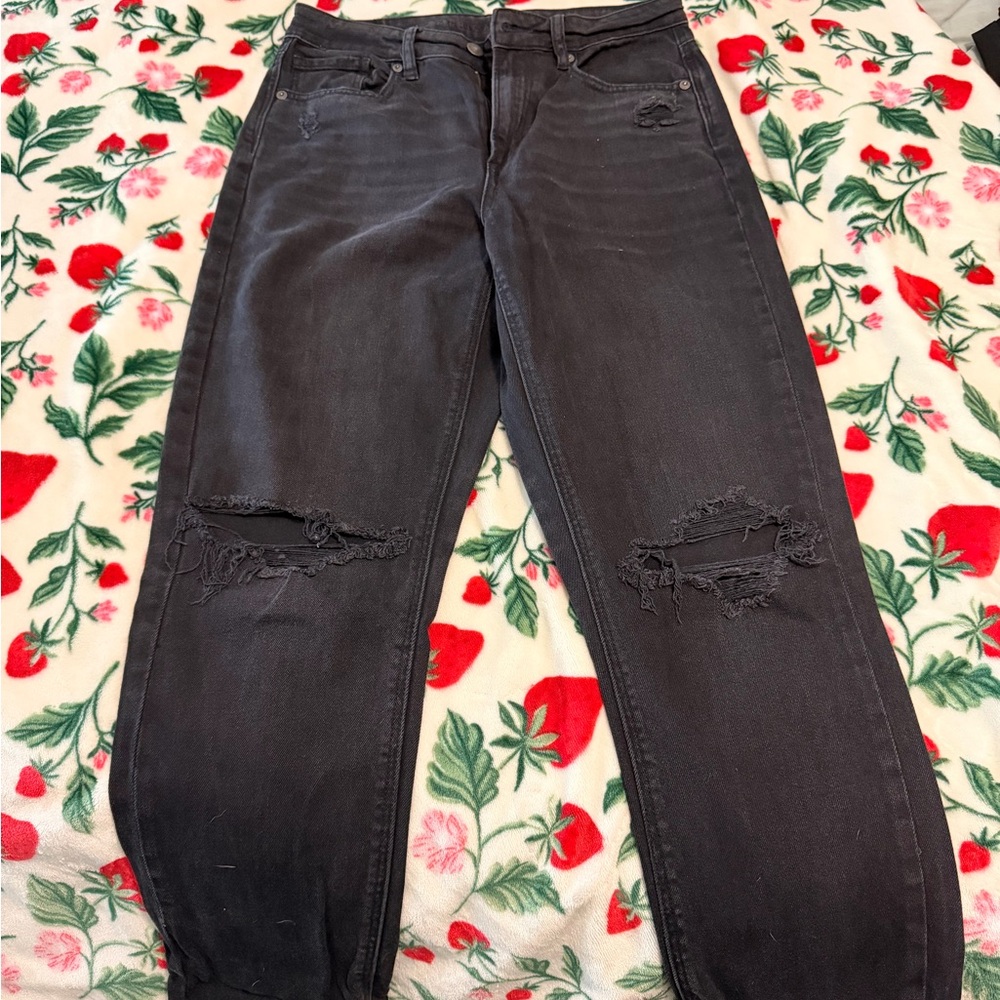 American Eagle Outfitters Black Distressed Mom Jeans